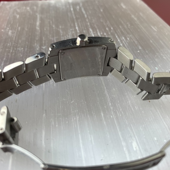 MOVADO ELIRO W/DIAMONDS - Picture 4 of 5